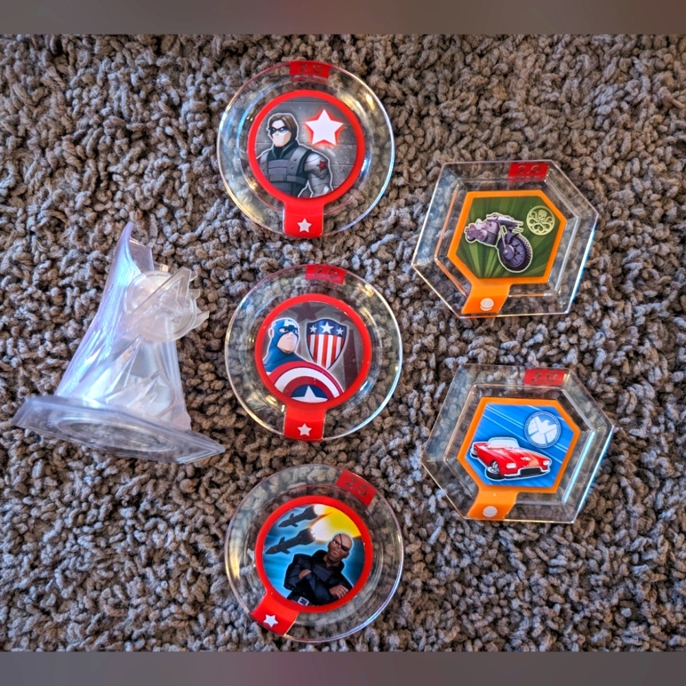 Disney Infinity Base Set (2), Characters, Power Discs, & Playsets - Picture 2 of 7